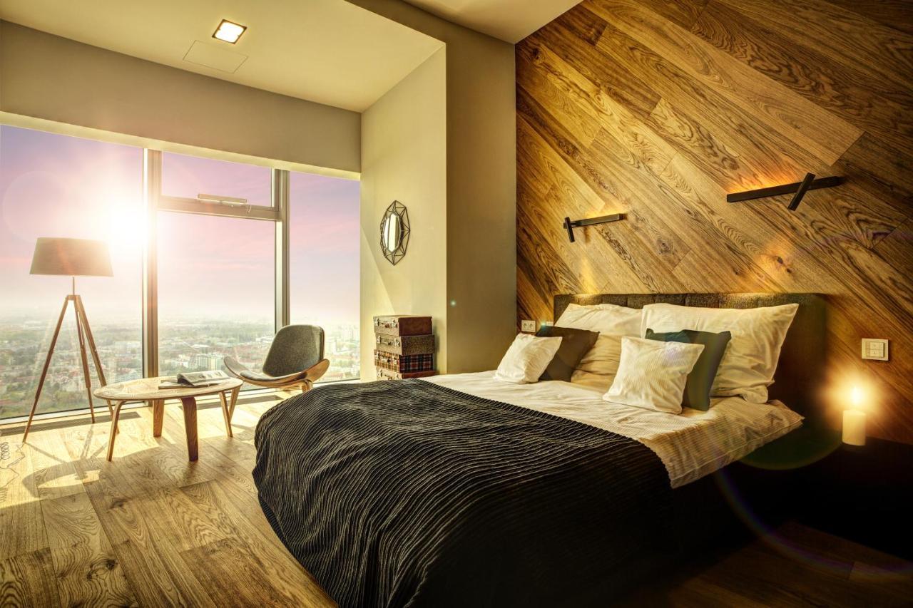 Apartamenty Sky Tower วรอตซวาฟ ภายนอก รูปภาพ