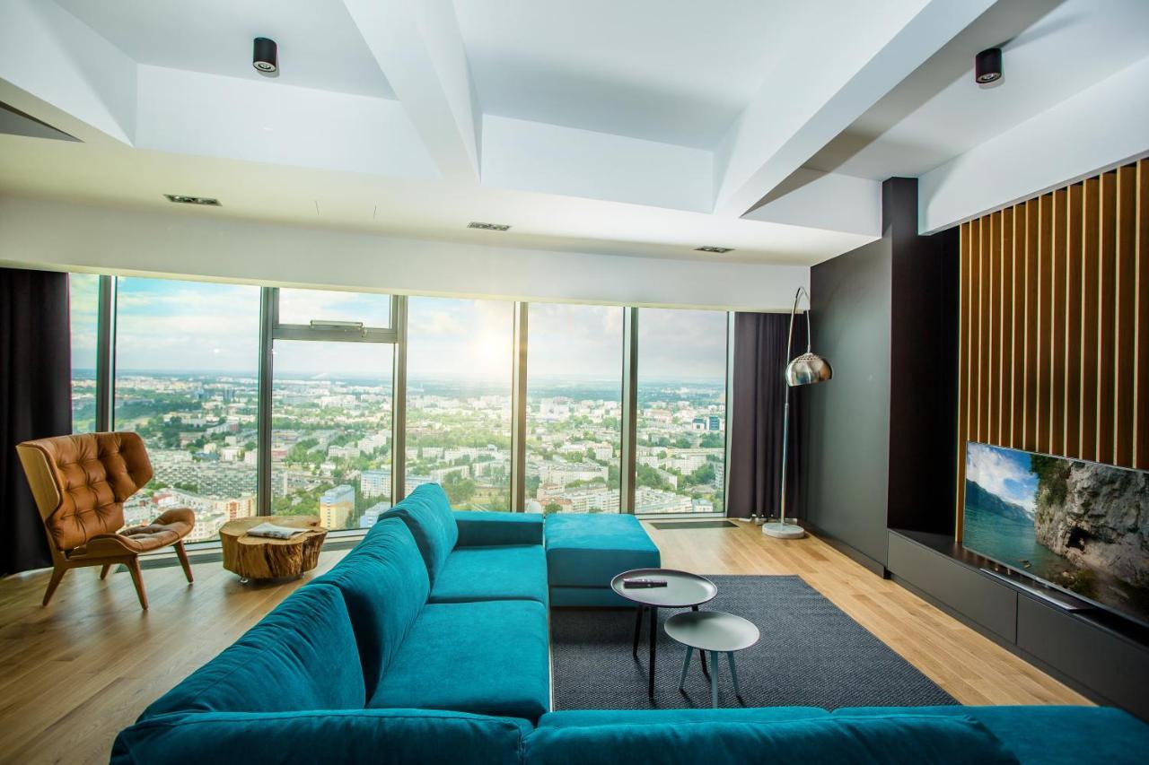 Apartamenty Sky Tower วรอตซวาฟ ภายนอก รูปภาพ