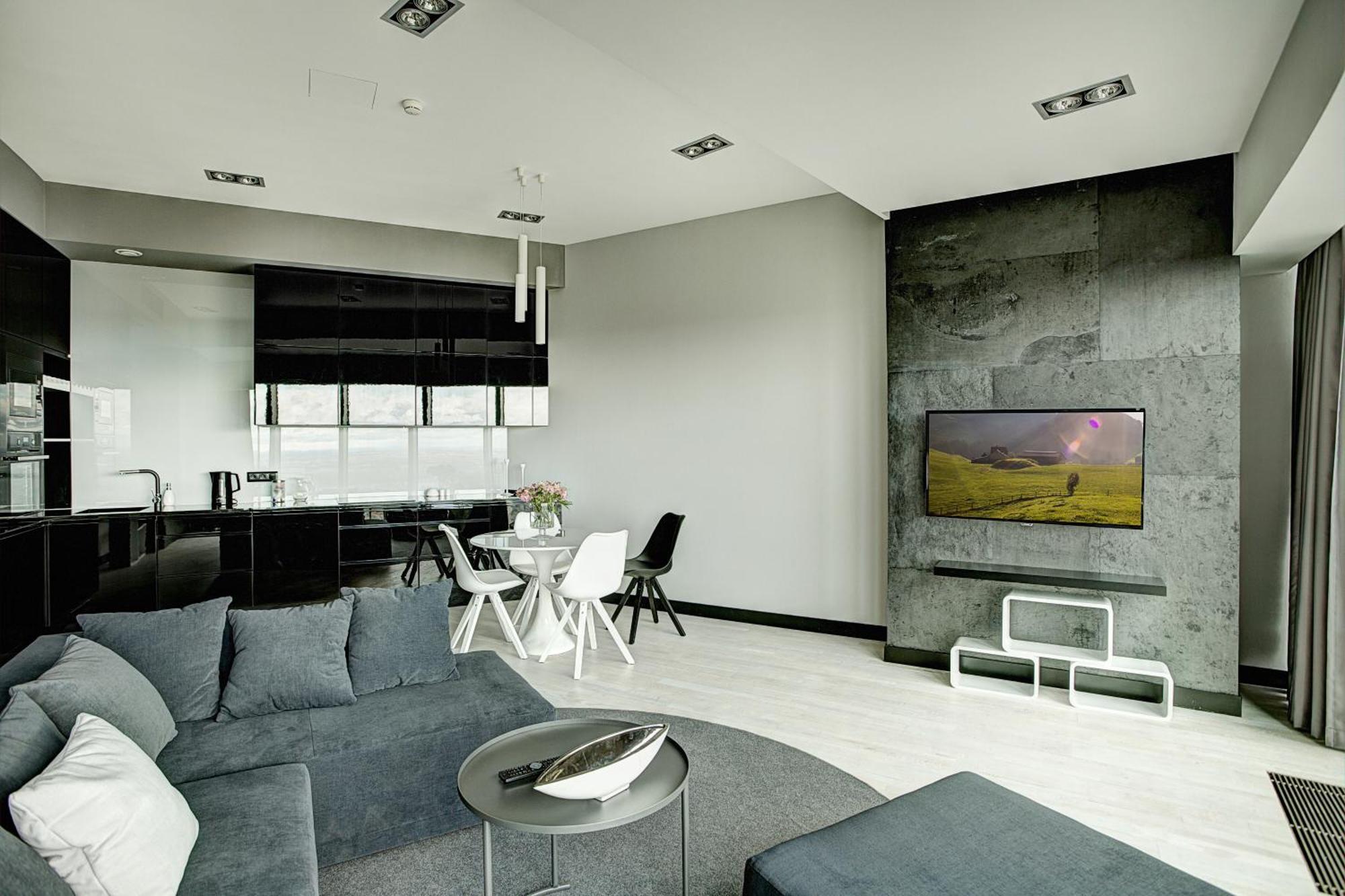 Apartamenty Sky Tower วรอตซวาฟ ภายนอก รูปภาพ